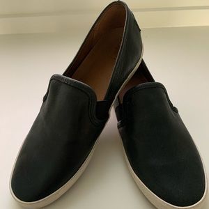 FRYE Dylan Black Leather Loafers